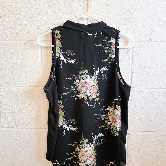 Floral Blouse - Picture 2 of 4